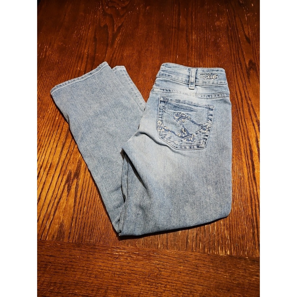 Silver Suki Capri Jeans Womens 30 Light Wash Blue Stretch Denim‎ (A948)
